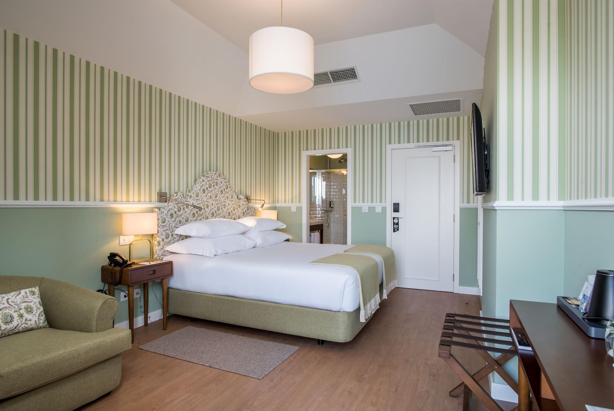 Pestana Churchill Bay Camara de Lobos Exterior photo